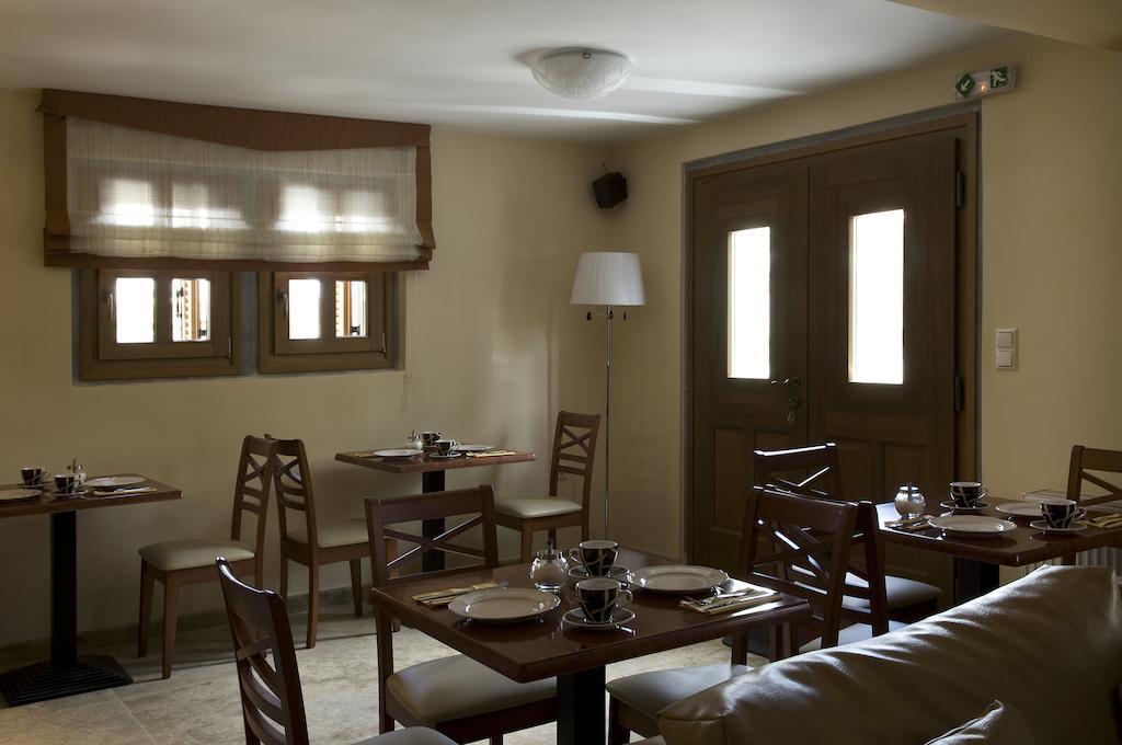 Rentinia Inn Rentina ภายนอก รูปภาพ